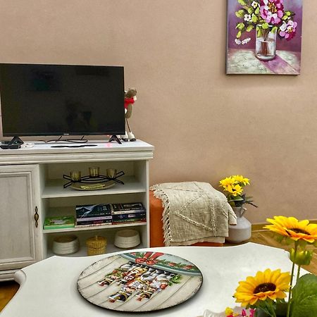 Apartman Diana Sremska Mitrovica Ngoại thất bức ảnh