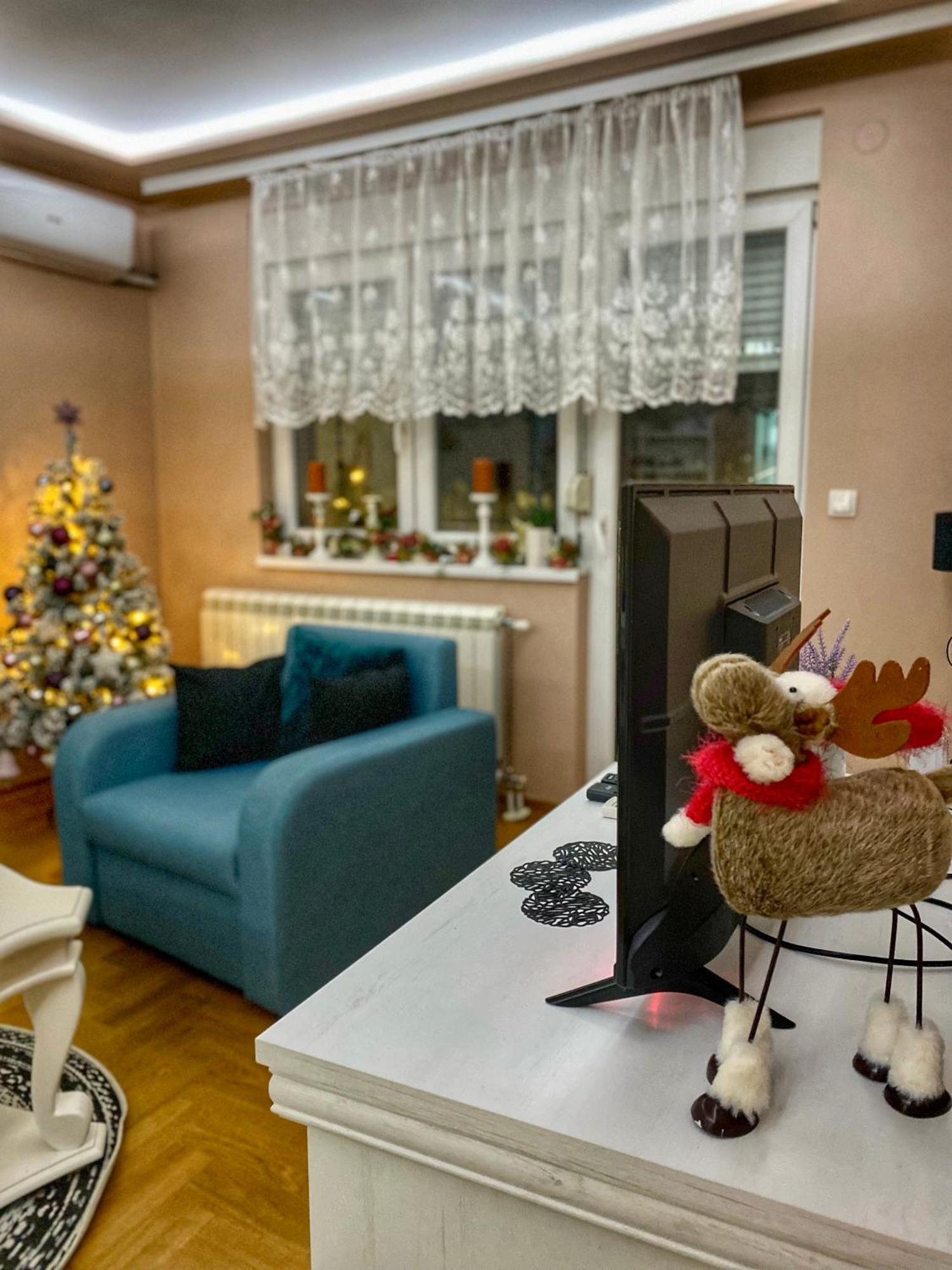 Apartman Diana Sremska Mitrovica Ngoại thất bức ảnh