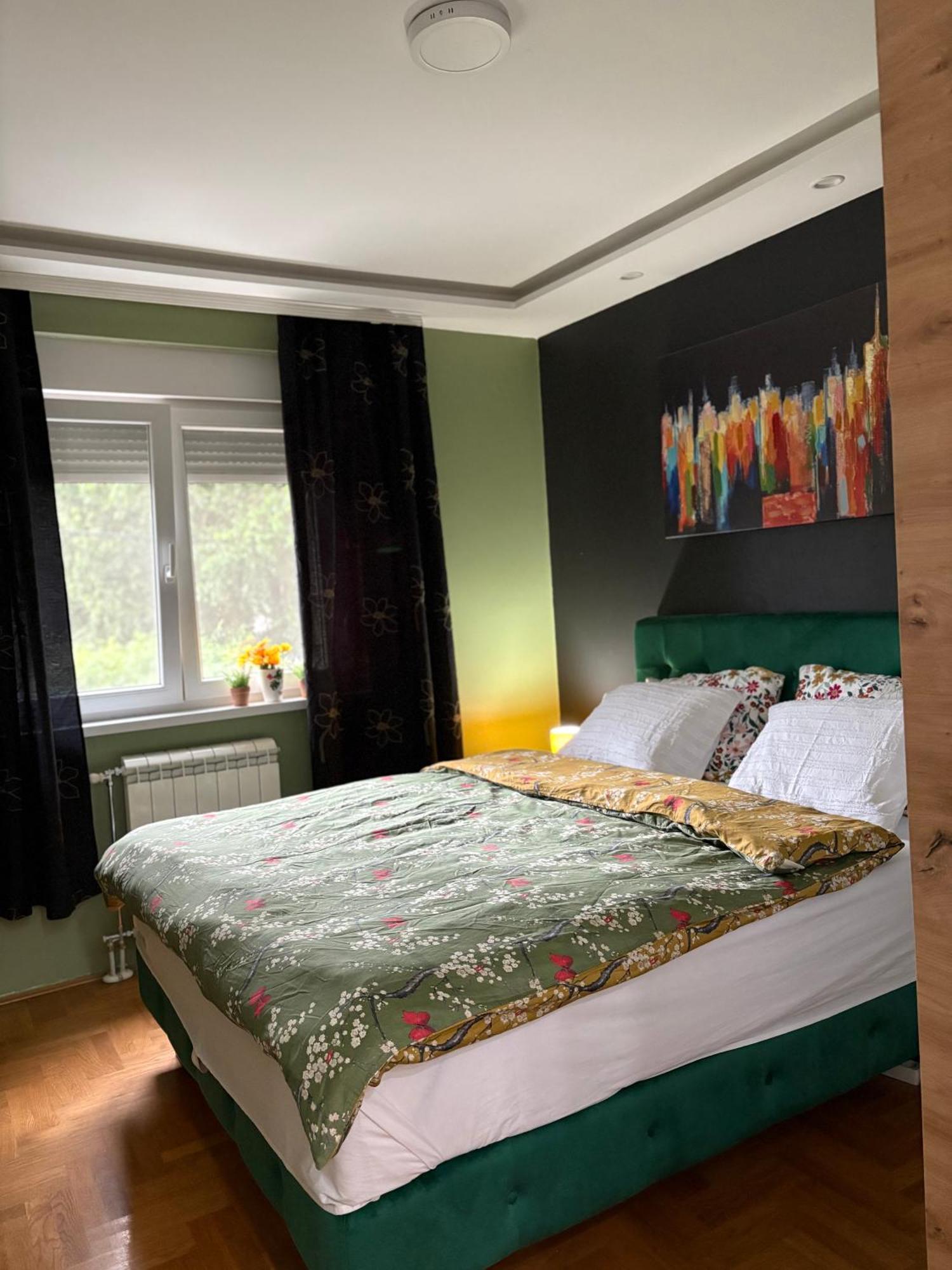 Apartman Diana Sremska Mitrovica Ngoại thất bức ảnh